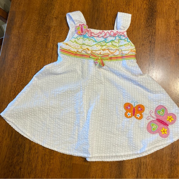 youngland Baby Other - Youngland Baby girls white cotton sundress.  Size 24 months. With butterflies